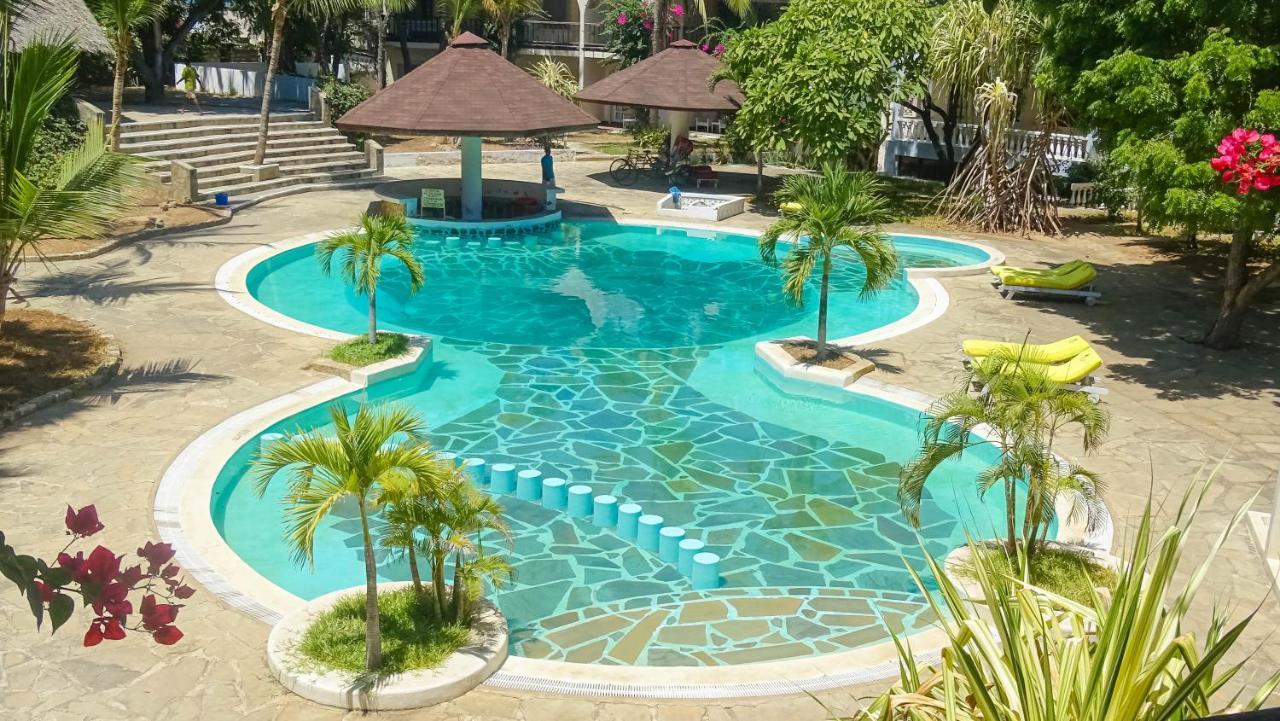 Lily Palm Resort Watamu Exteriör bild