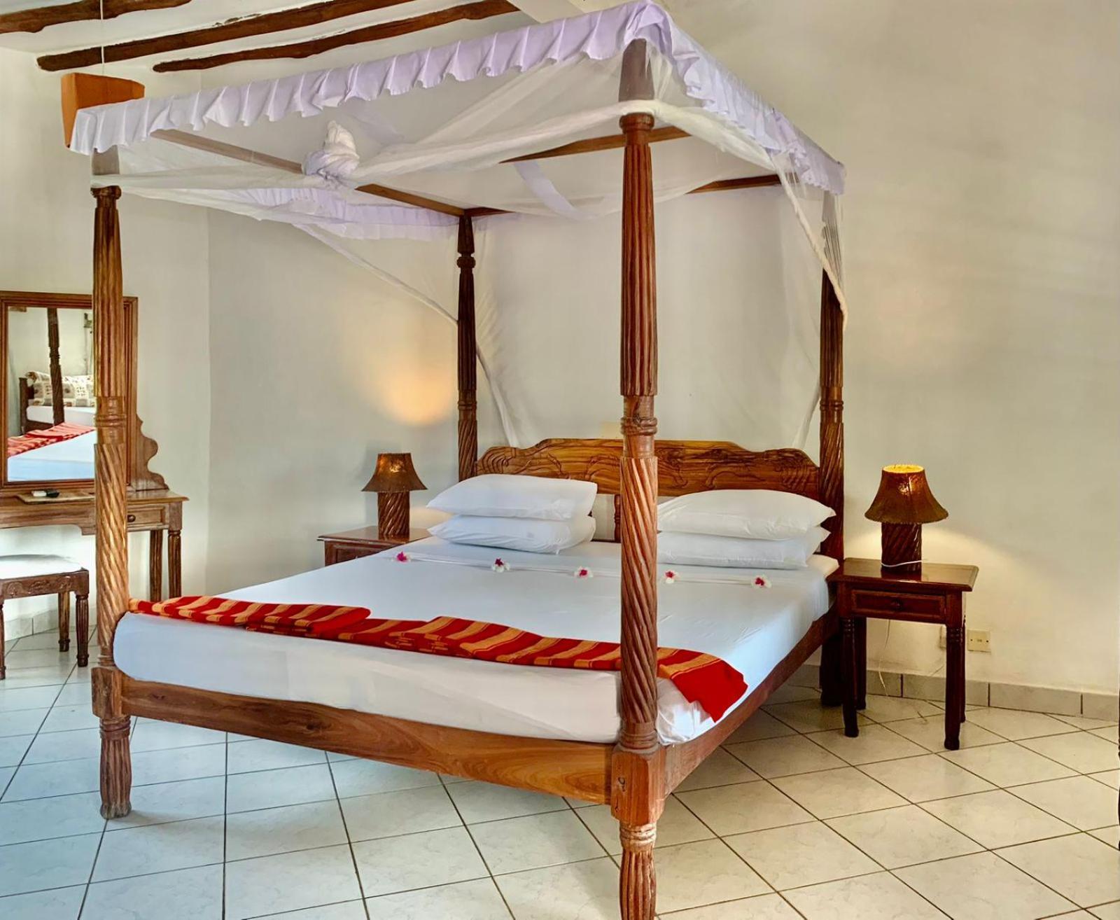 Lily Palm Resort Watamu Exteriör bild