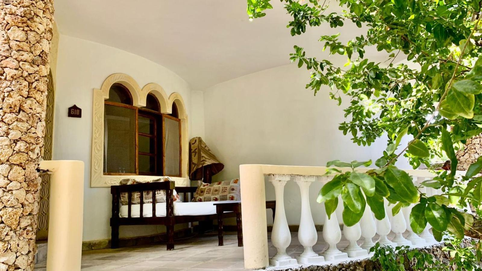Lily Palm Resort Watamu Exteriör bild